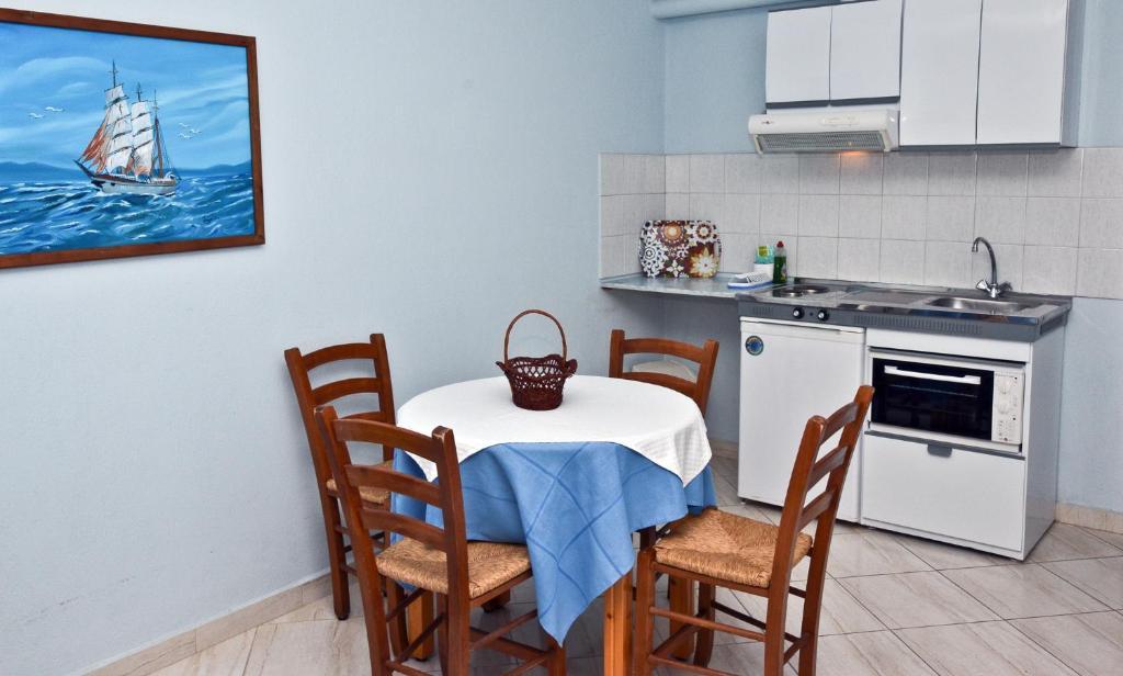 Aris Junior Studio & Apartments Нео-Клима Номер фото